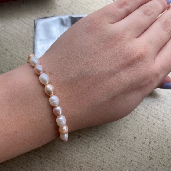 Fresh water pearl bracelet - Picture 3 of 4